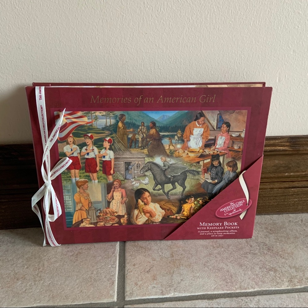 AMERICAN GIRL MEMORY Keepsake SCRAPBOOK Album